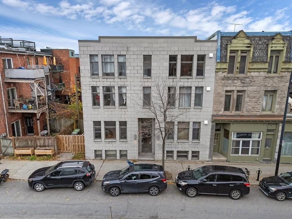 🏡 À louer | Appartement 2 chambres MEUBLÉ – 1er Mai ou 1er Juin - Sous Sol