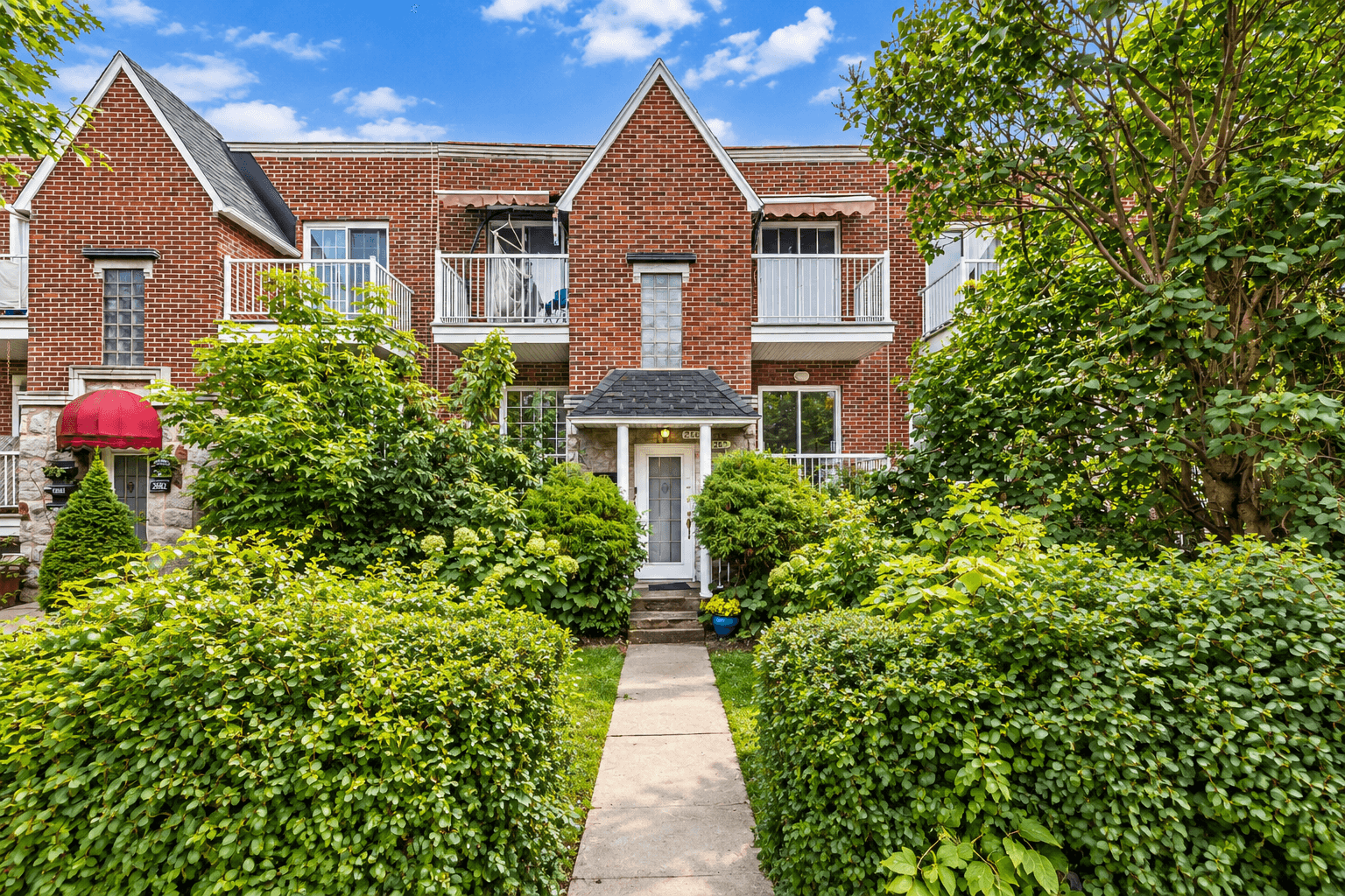 2676, Rue Sherbrooke Est, Montréal