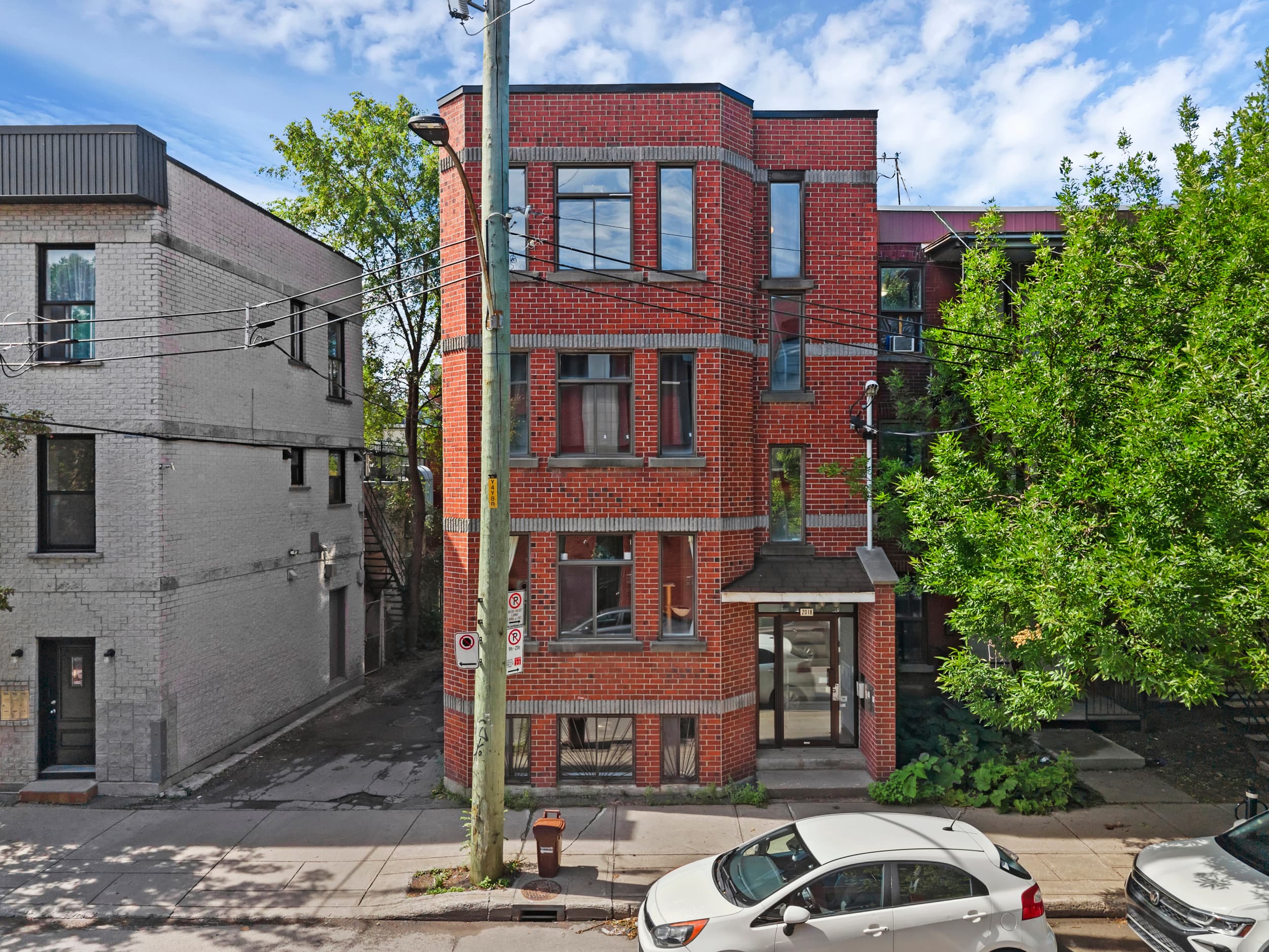 2018 Av Charlemagne, Apt. 1, Montréal H1W 3S8